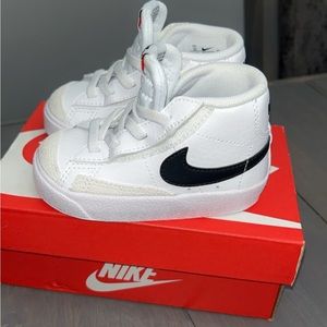 **Brand New in box** Baby Nike Blazer Mid ‘77 Sneaker
